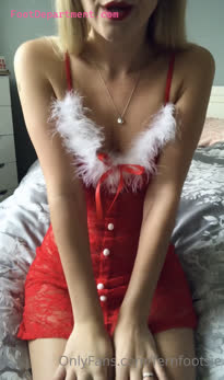 fernfootsie christmas tease
