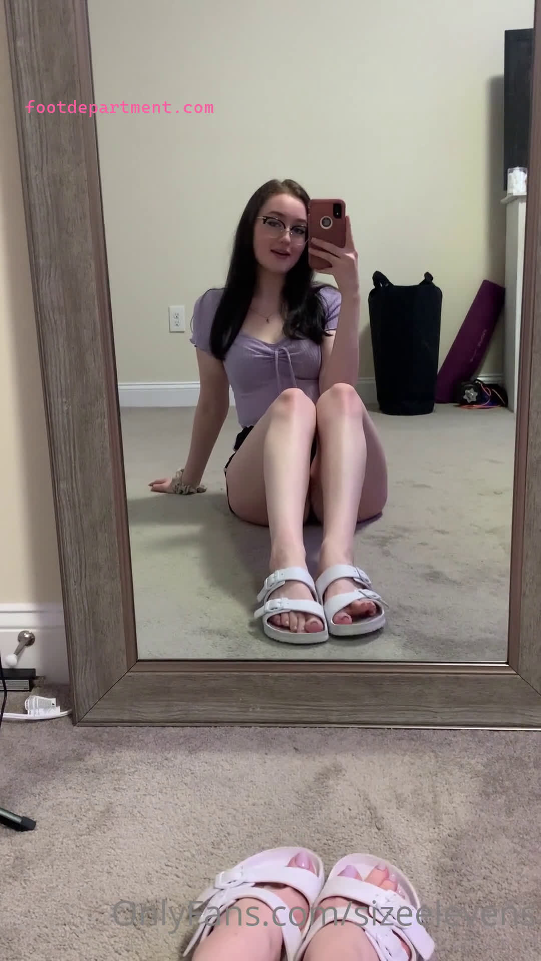 teen girl foot joi sandals