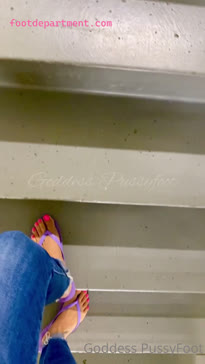 goddesspussyfoot foot tease work feet