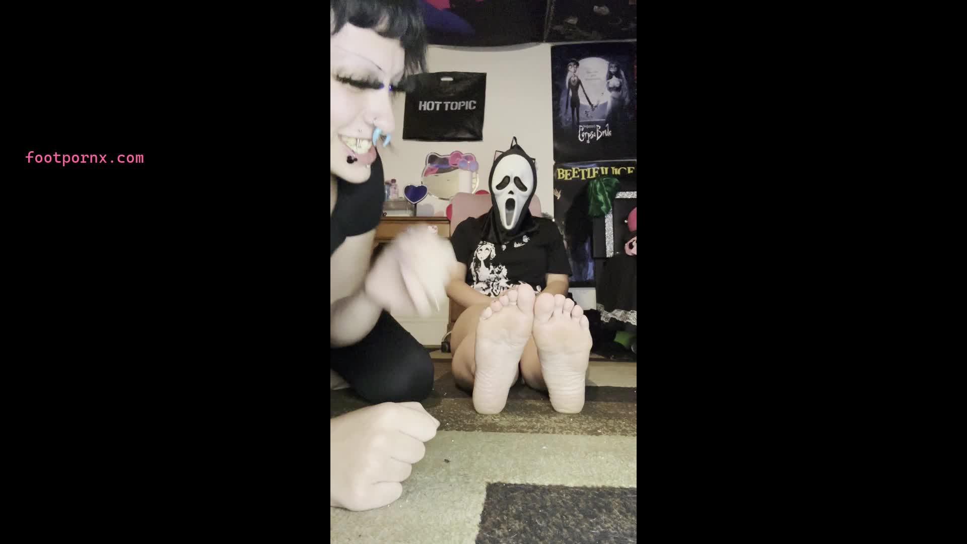 pediprincess emo goth girl  87
