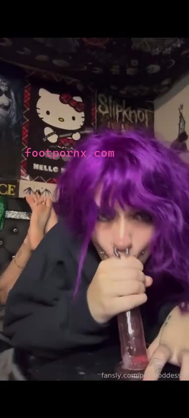 pediprincess emo goth girl  41