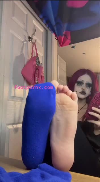 pediprincess emo goth girl  10