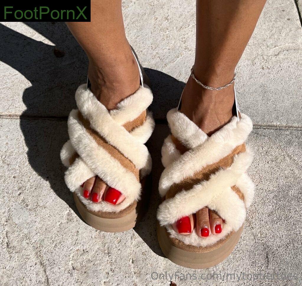 mytoptiertoes feet photo 22