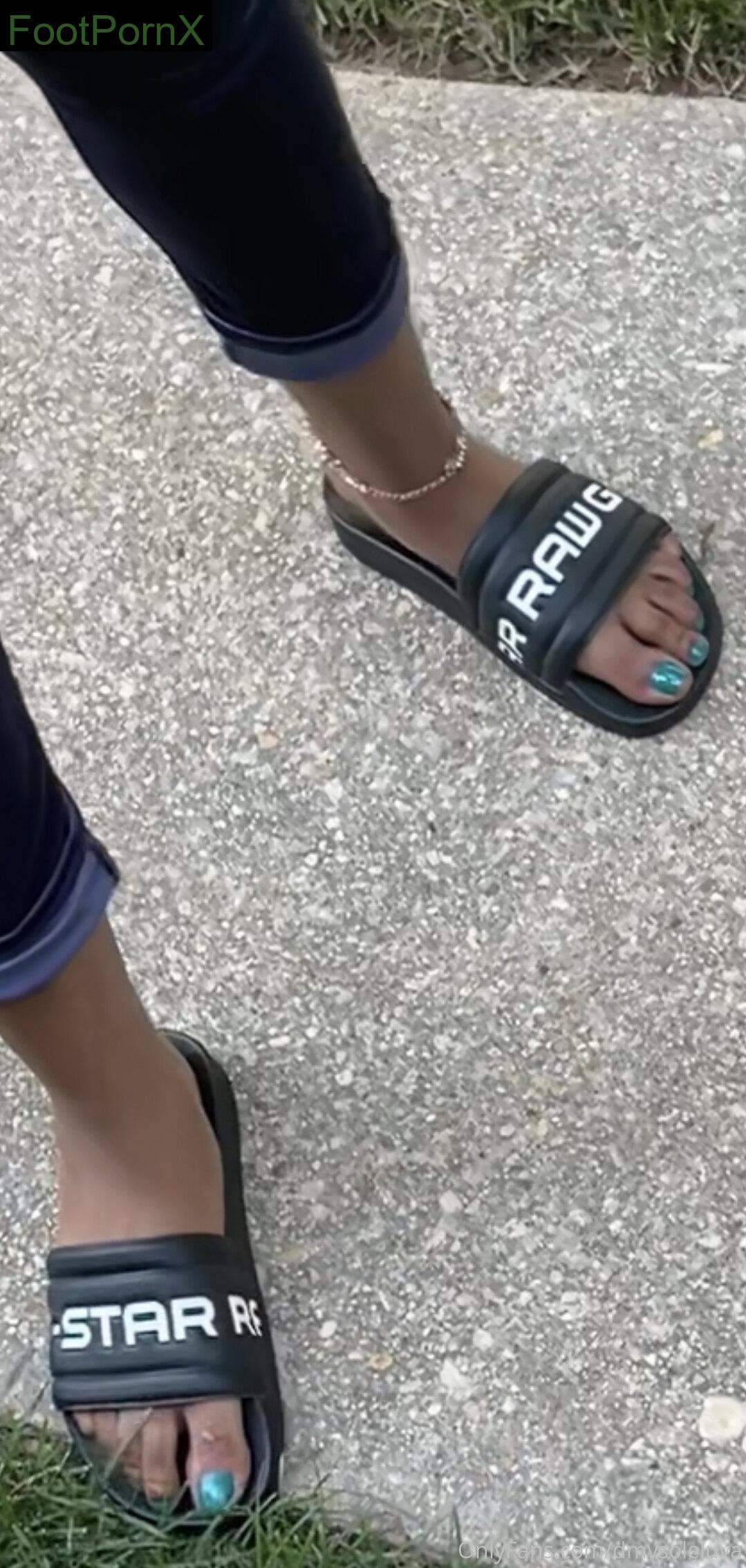 dmvsoleluva feet photo 13