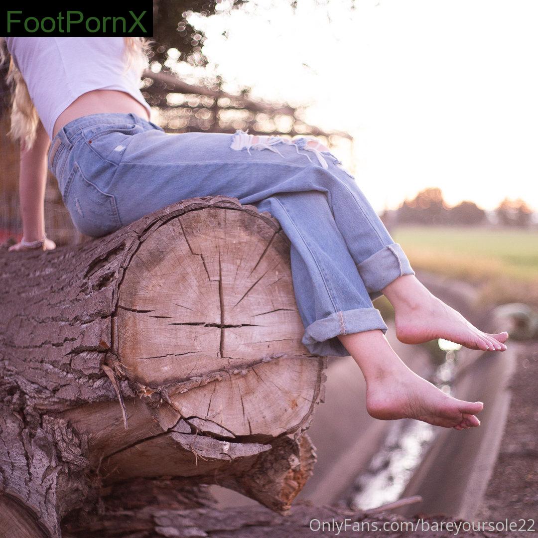 bareyoursole22 feet photo 15