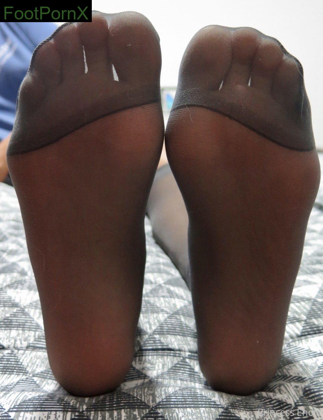 princess_enola feet photo 24