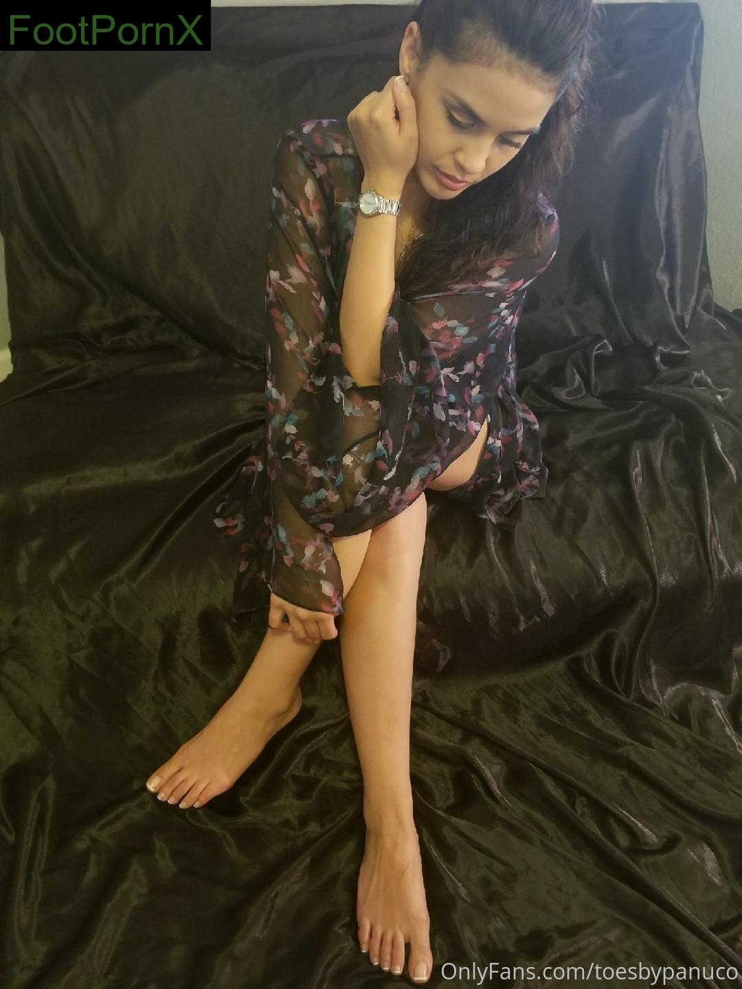 tbp_special feet photo 16
