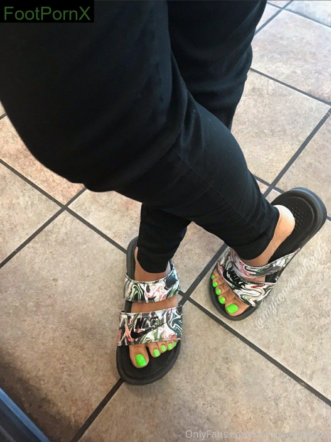 myhoneynutfeet feet photo 16