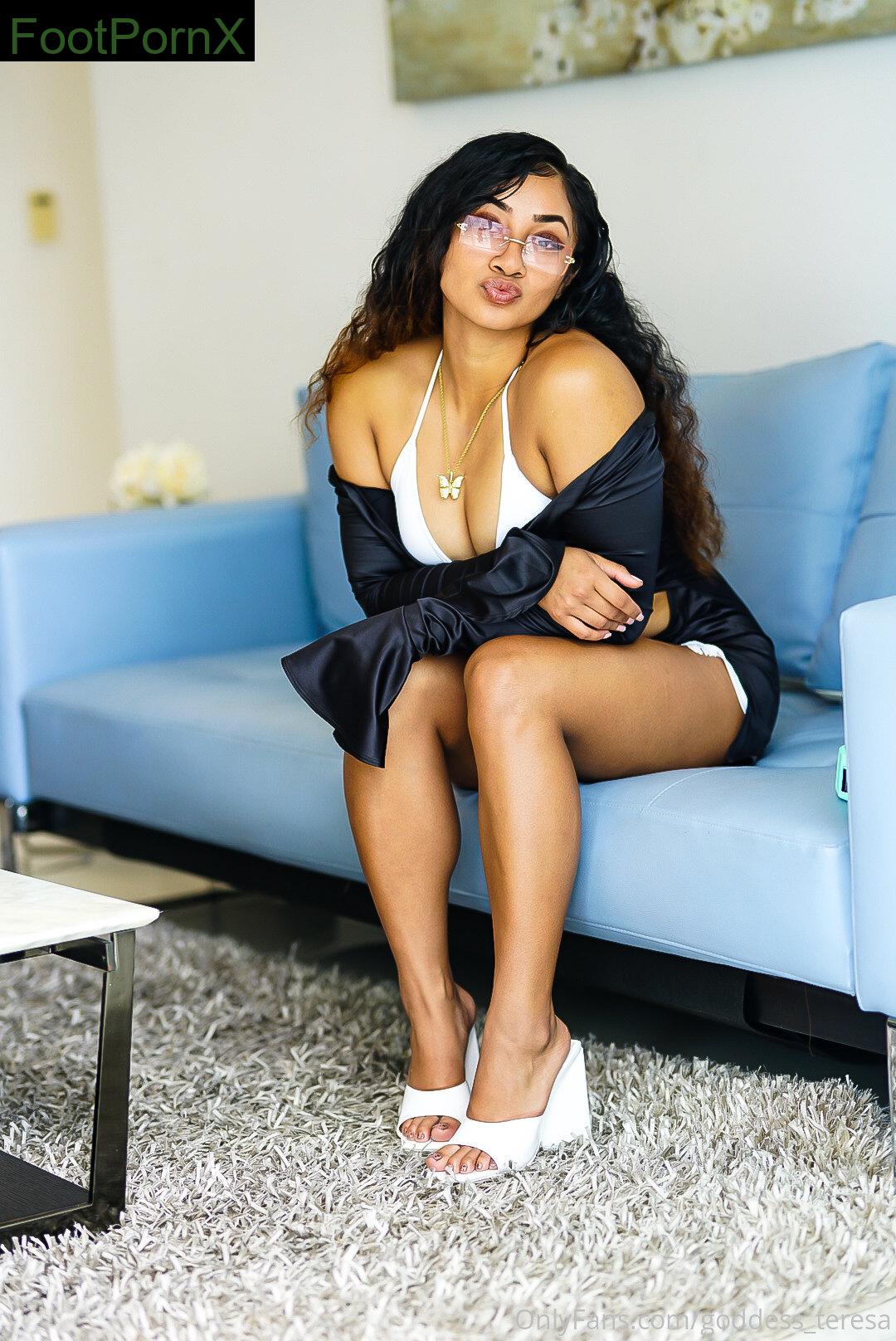 goddess_teresa feet photo 21