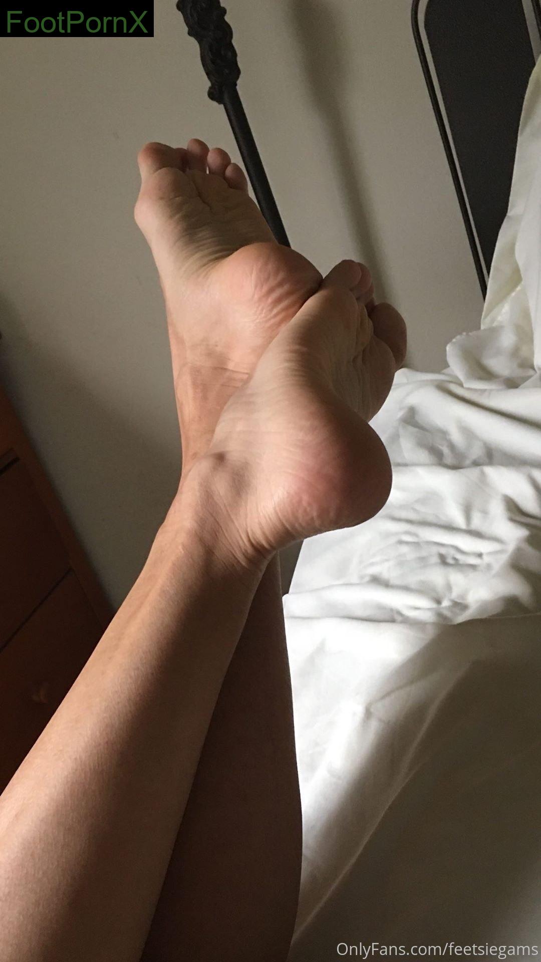 feetsiegams feet photo 22