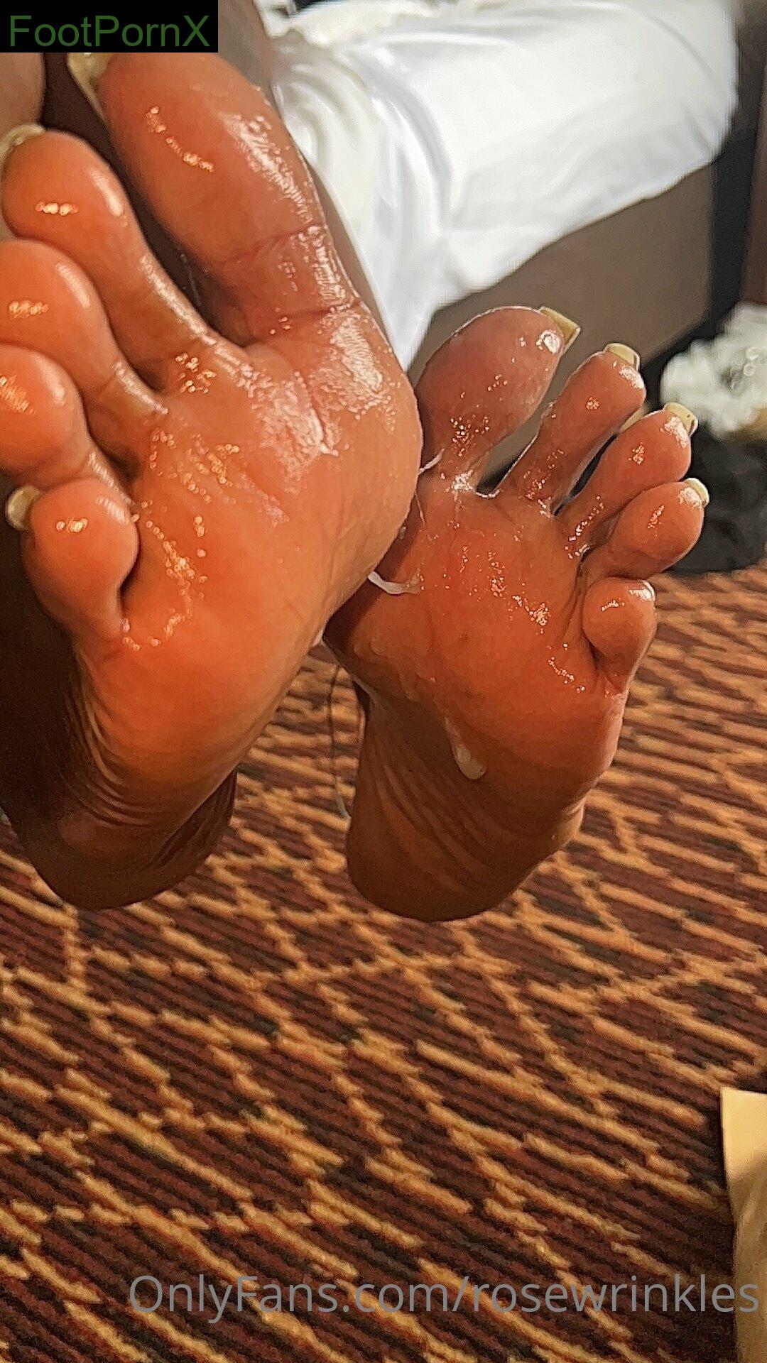 rosewrinkles feet photo 24