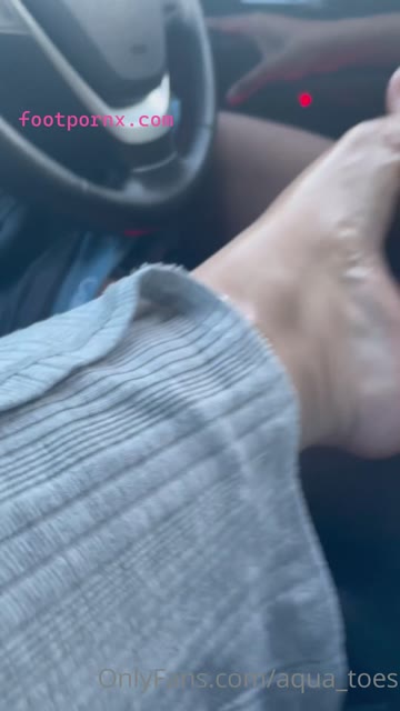aqua_toes cute feet footjob 27
