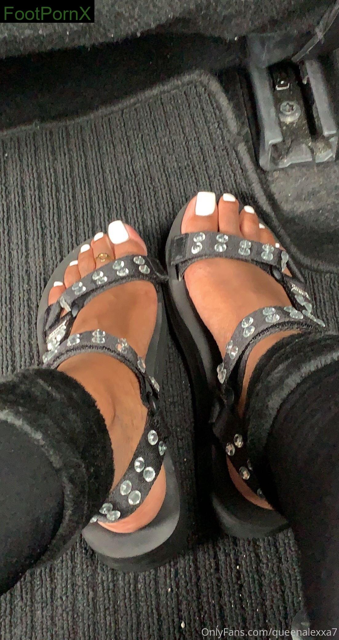 empressalexxa feet photo 18