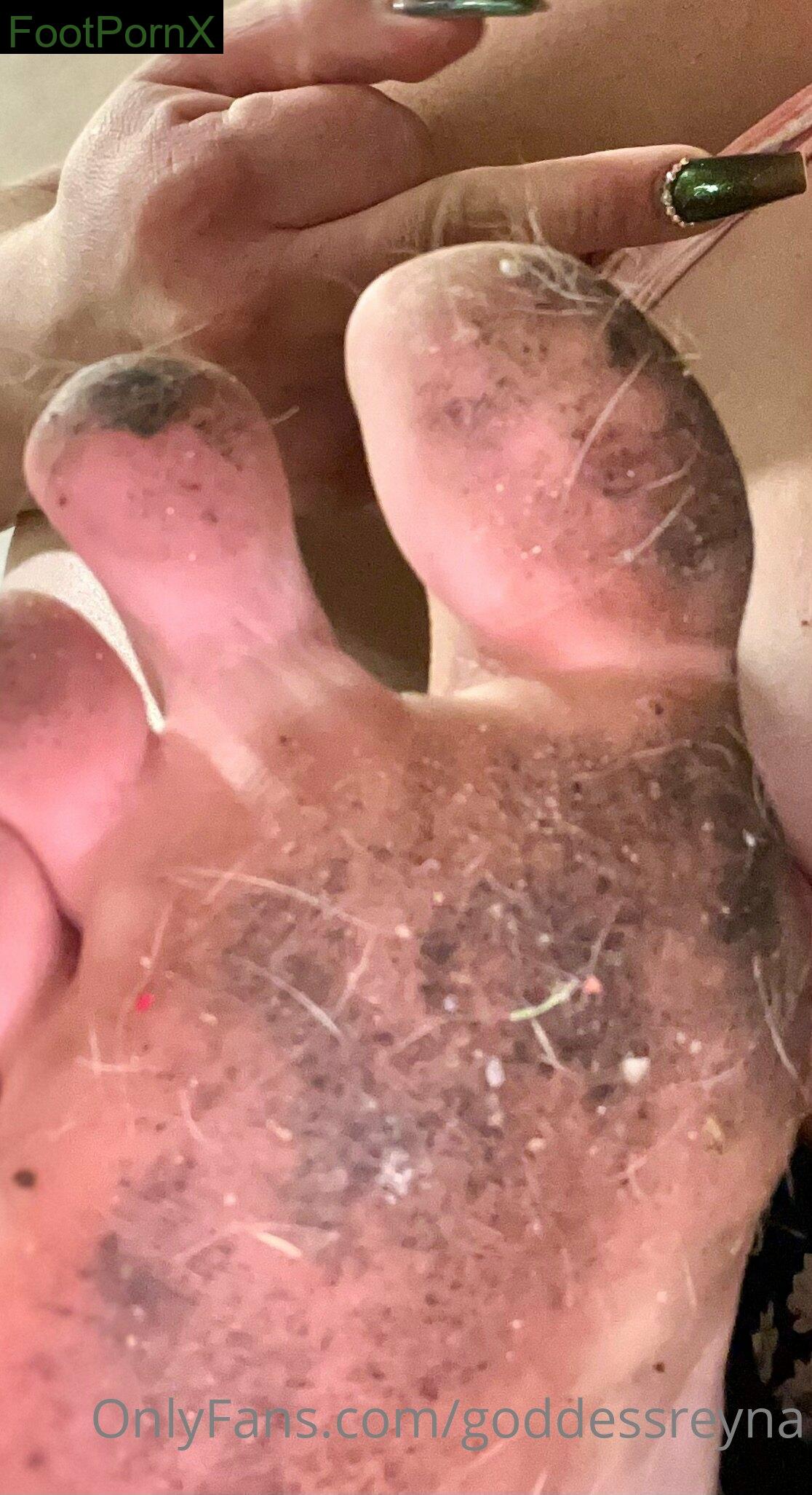 goddessreyna feet photo 23