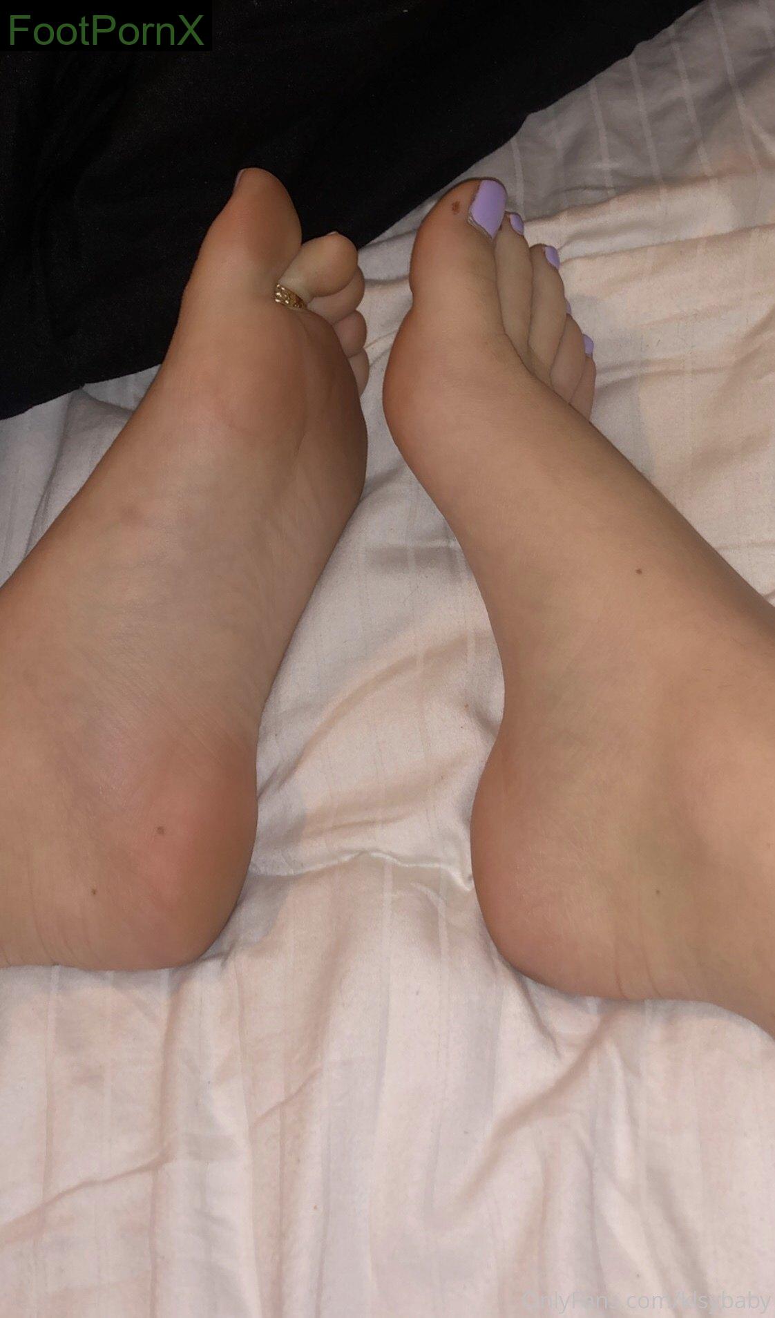 lowkeyklsy feet photo 24