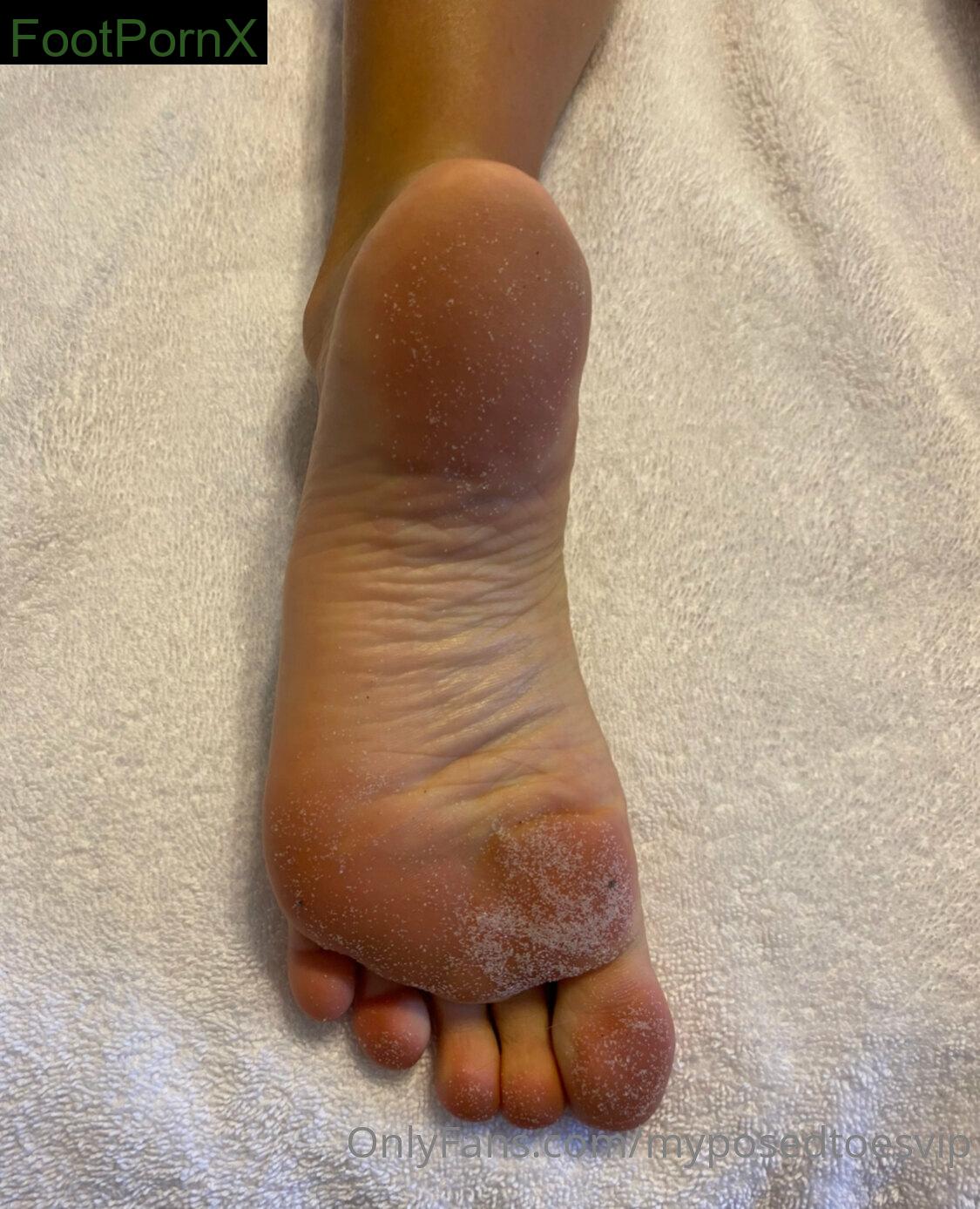 myposedtoesvip feet photo 1