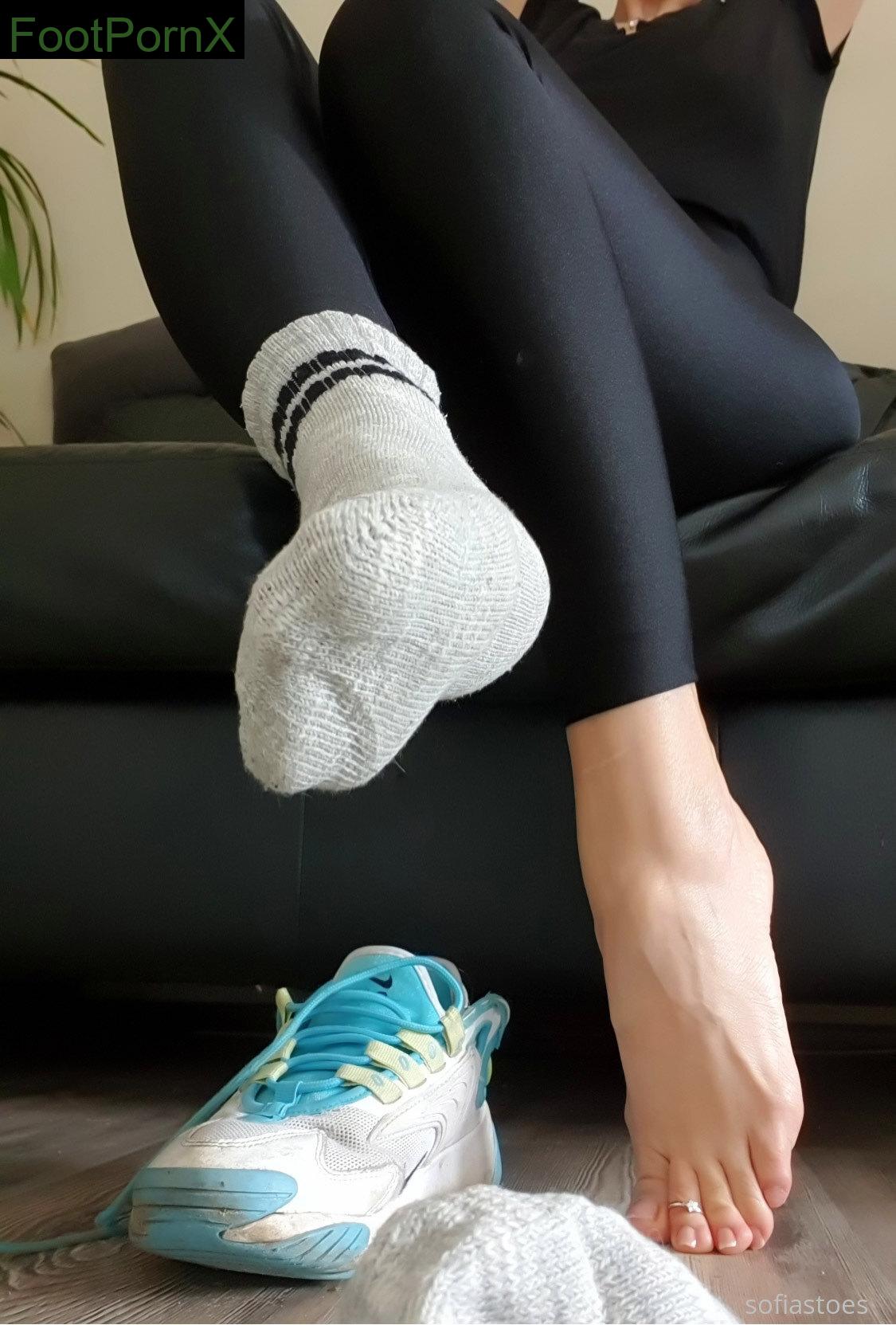 sofiastoes feet photo 22