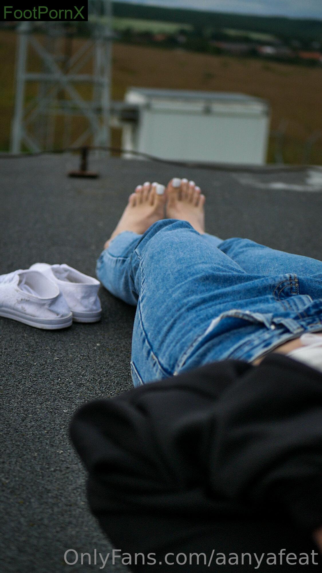 aanyafeat feet photo 15