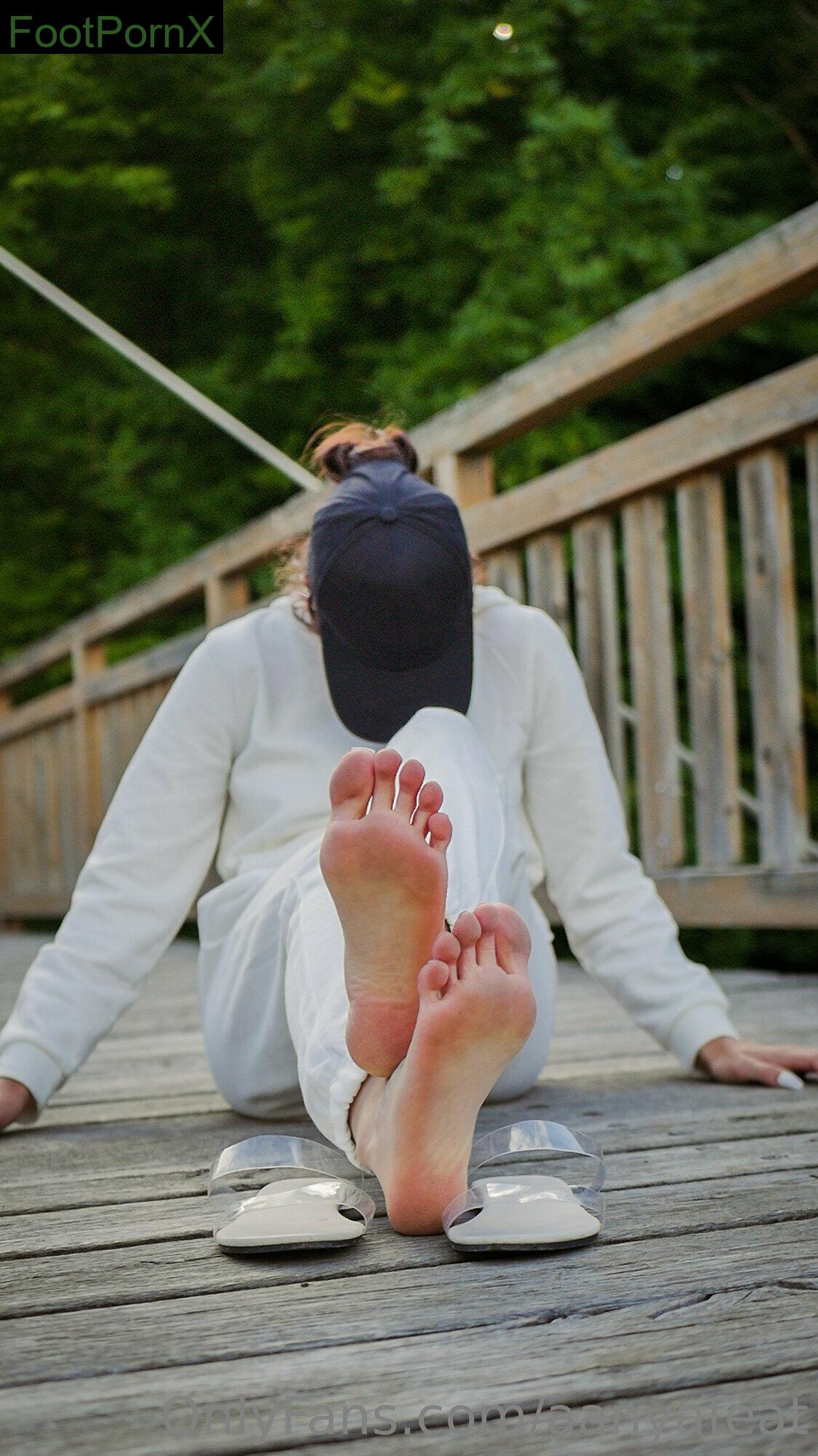 aanyafeat feet photo 4