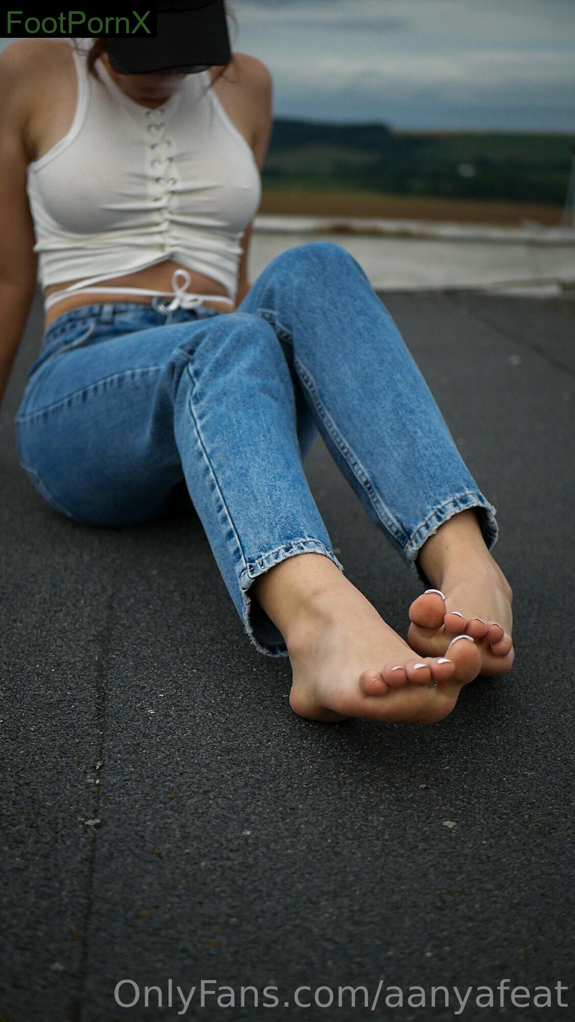 aanyafeat feet photo 24