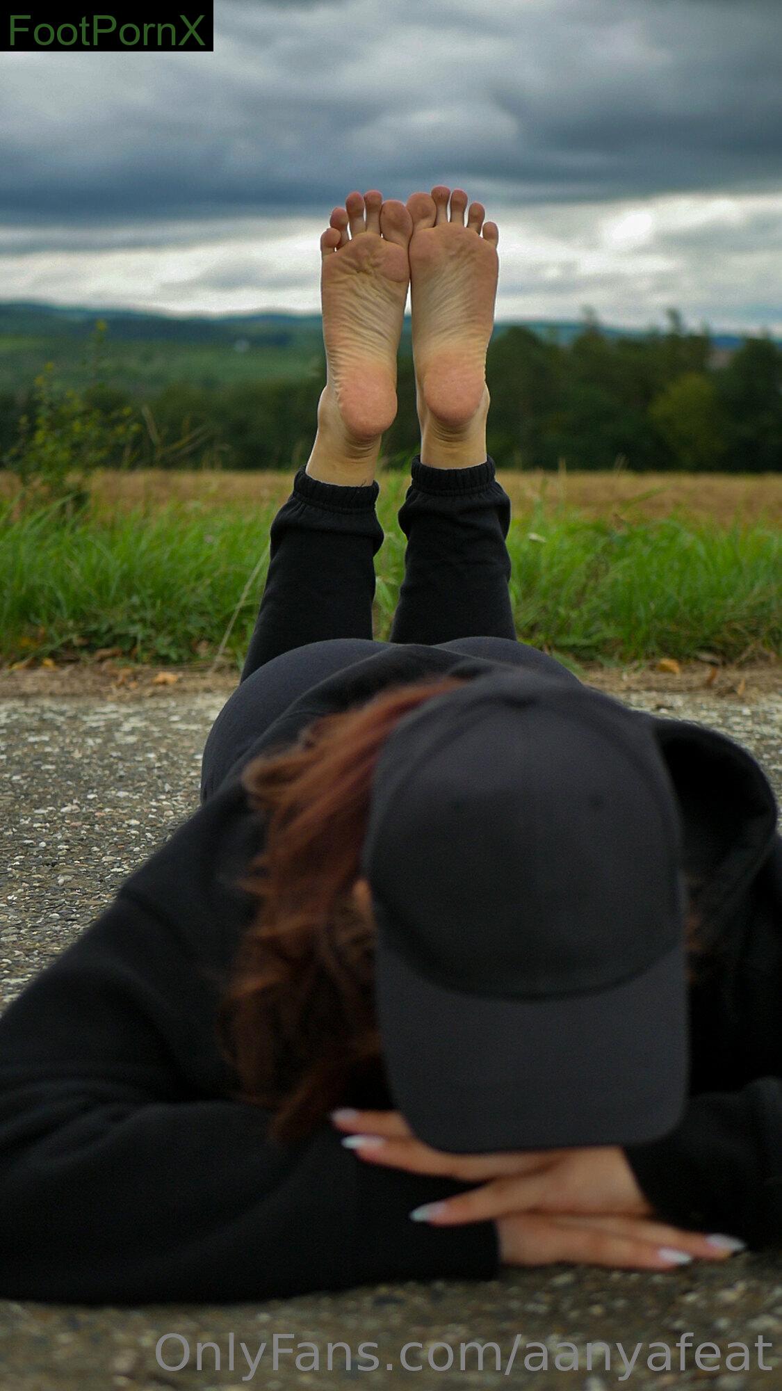 aanyafeat feet photo 10