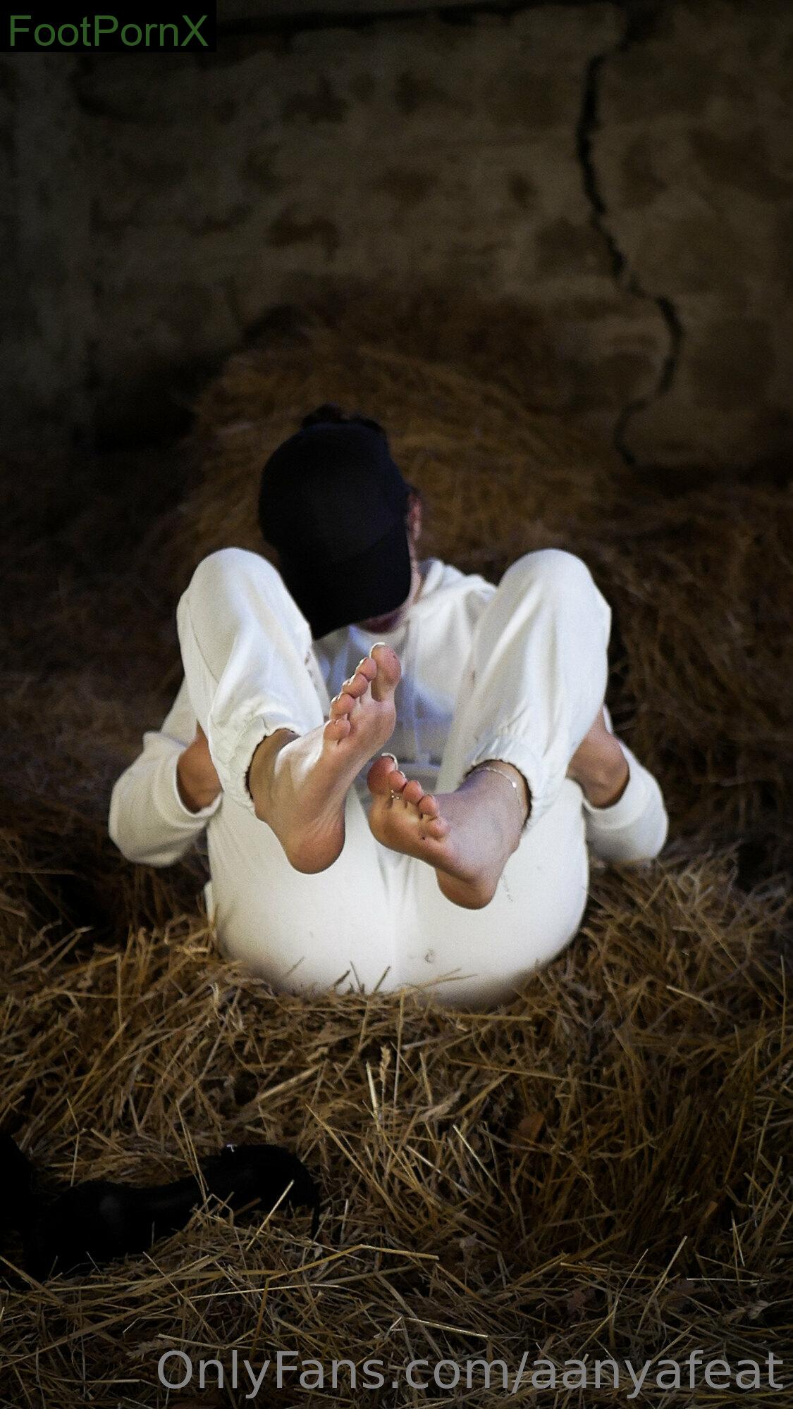 aanyafeat feet photo 17