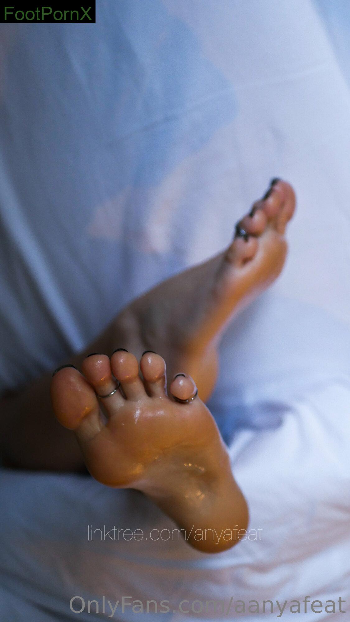 aanyafeat feet photo 16