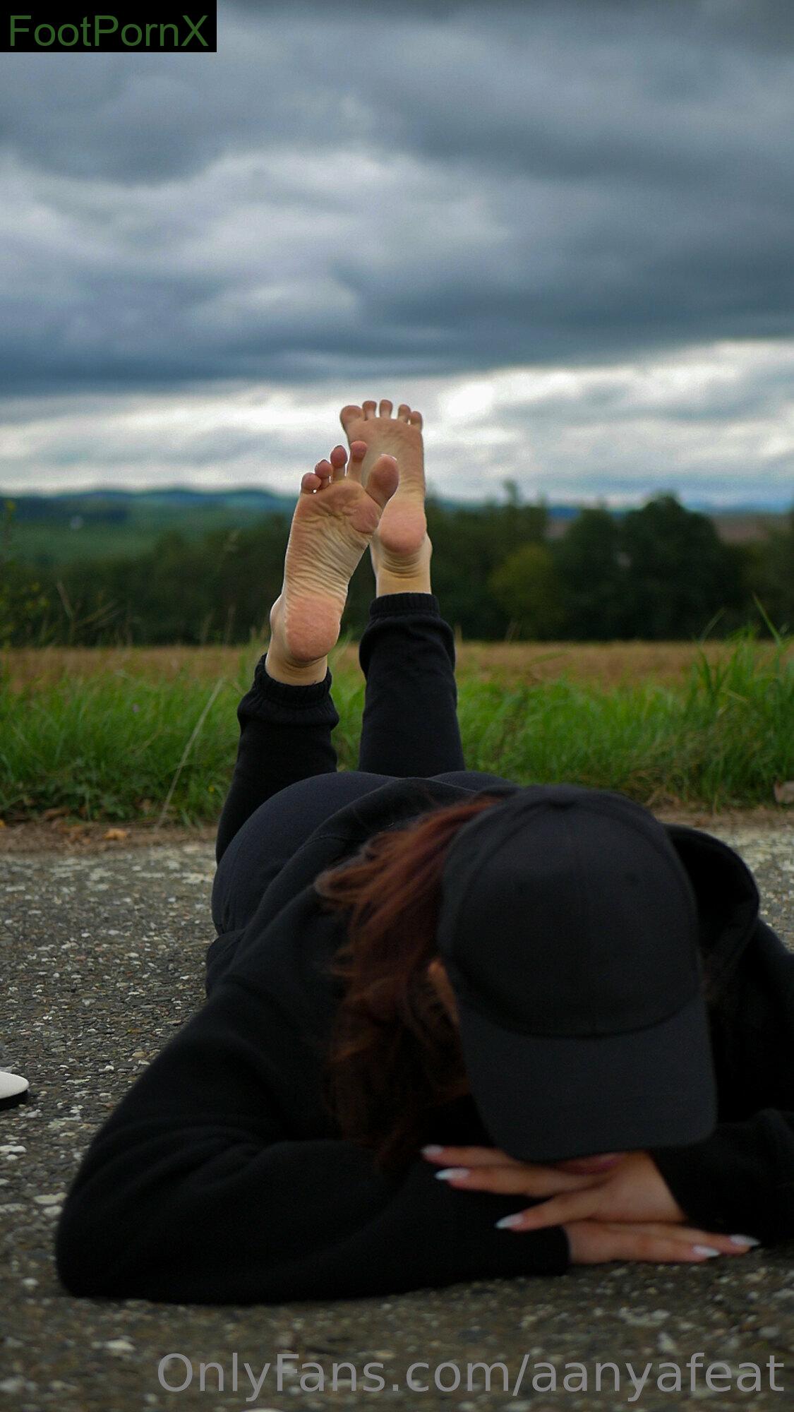 aanyafeat feet photo 1