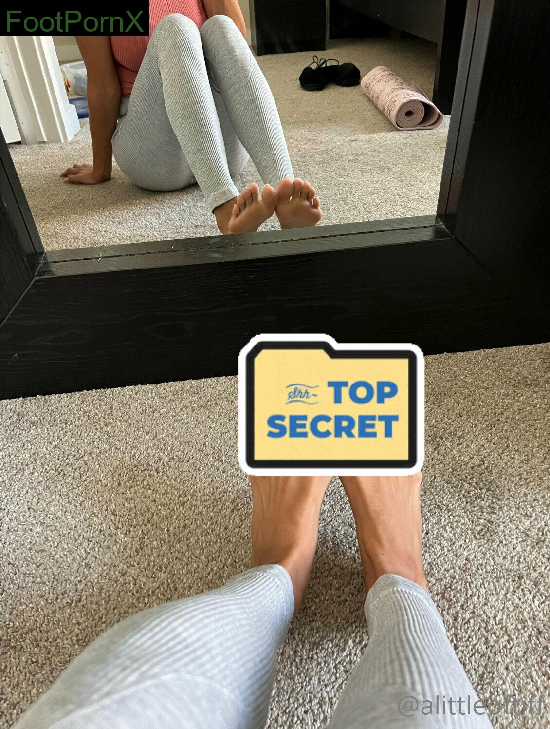alittleoftiff feet photo 17