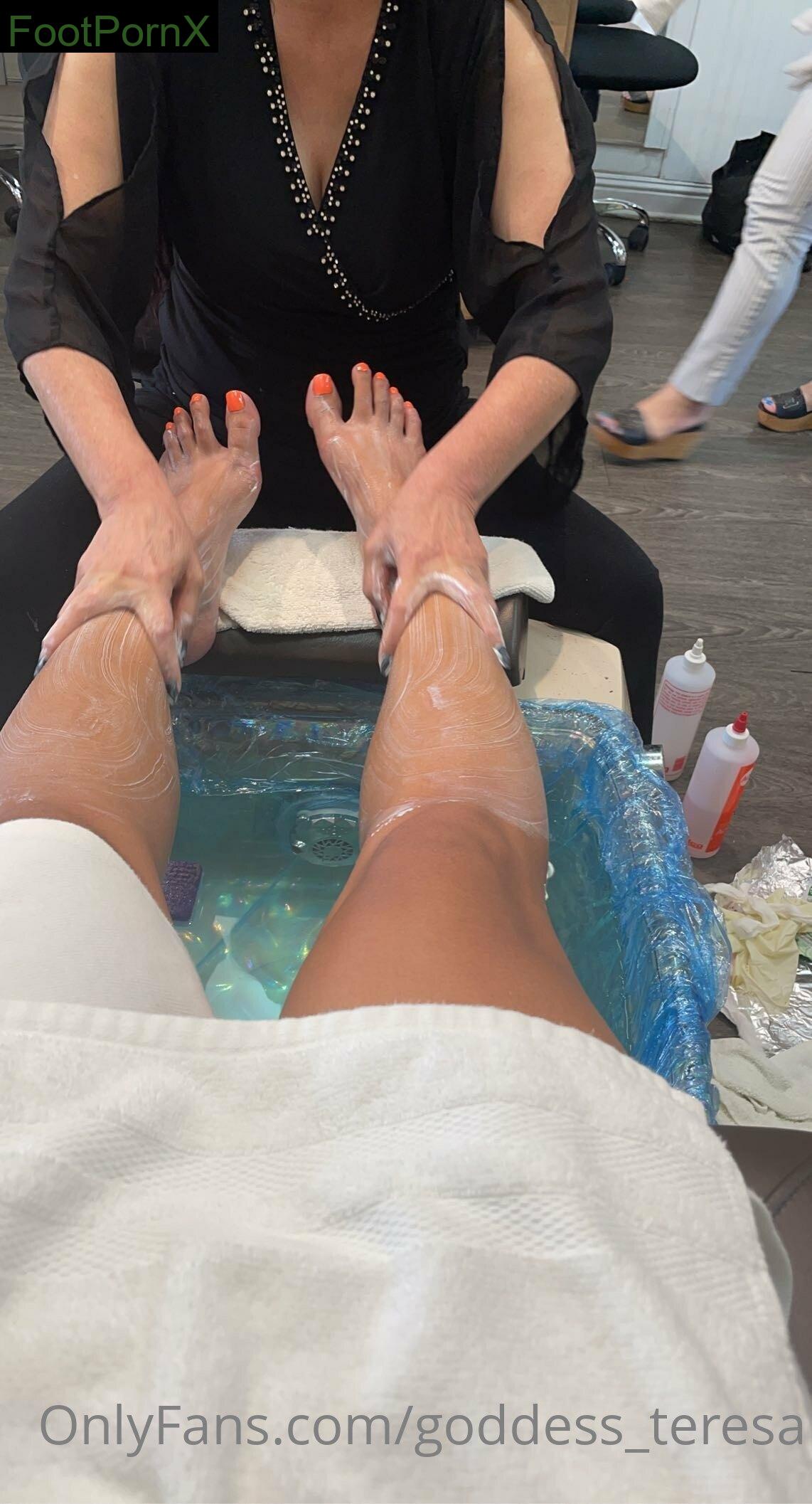 goddess_teresa feet photo 4