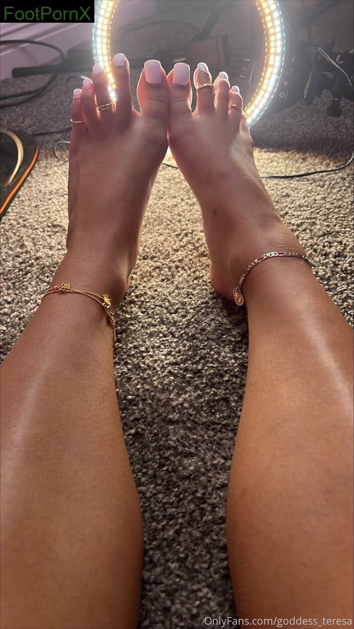 goddess_teresa feet photo 3