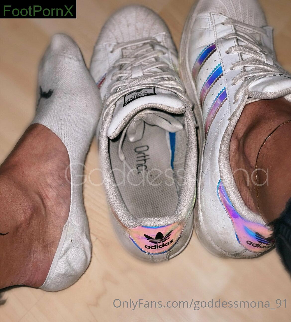 goddessmona_91 feet photo 23