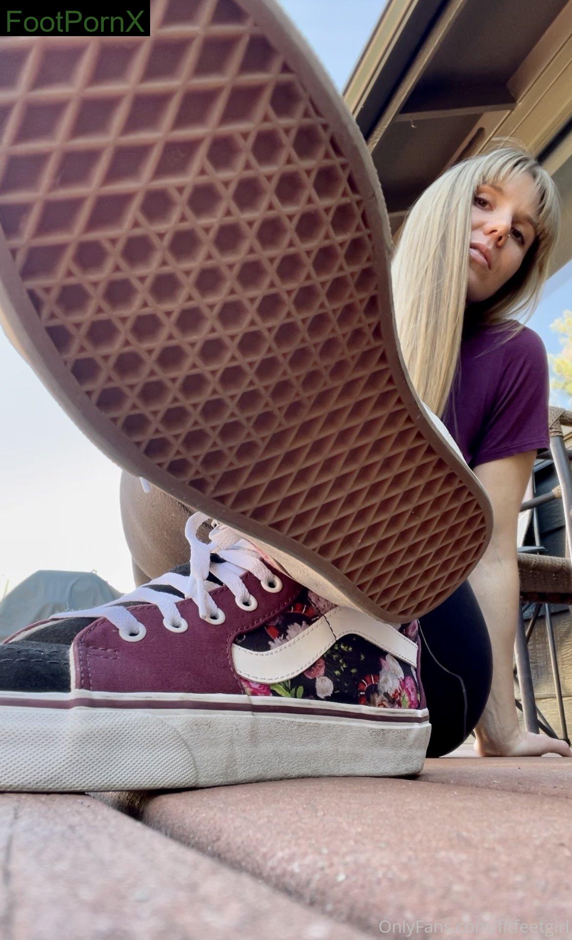fitfeetgirl feet photo 16