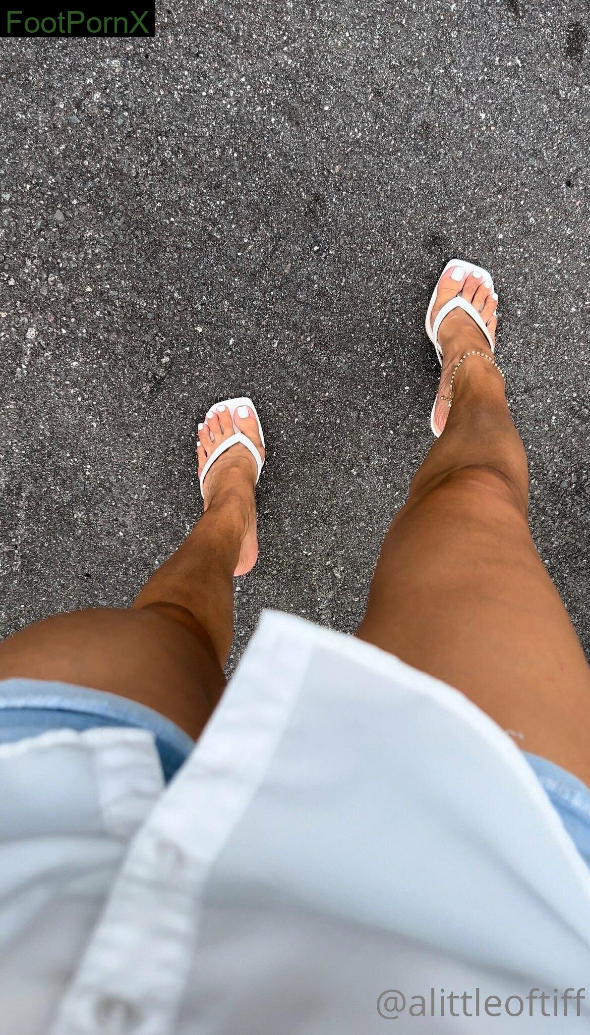 alittleoftiff feet photo 12
