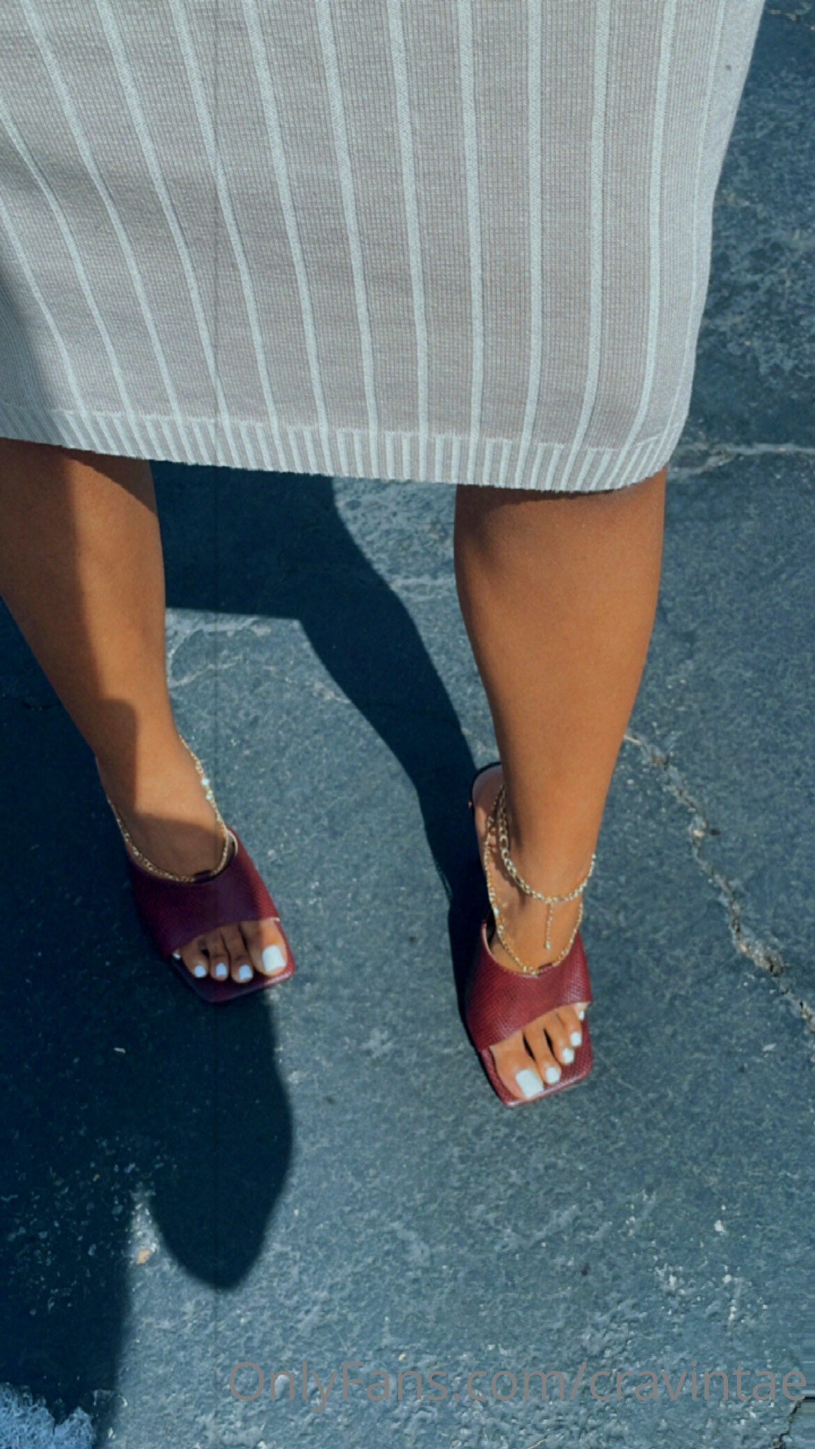 cravintae feet photo 21