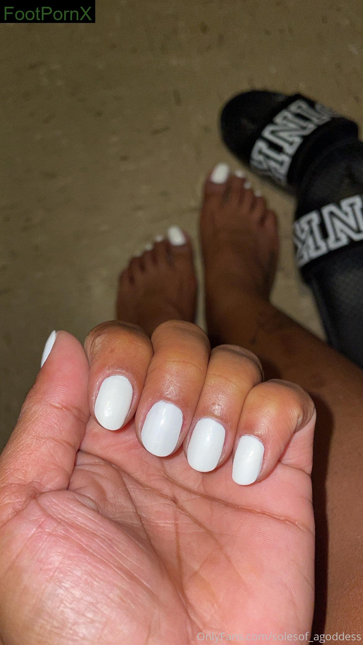solesof_agoddess feet photo 22