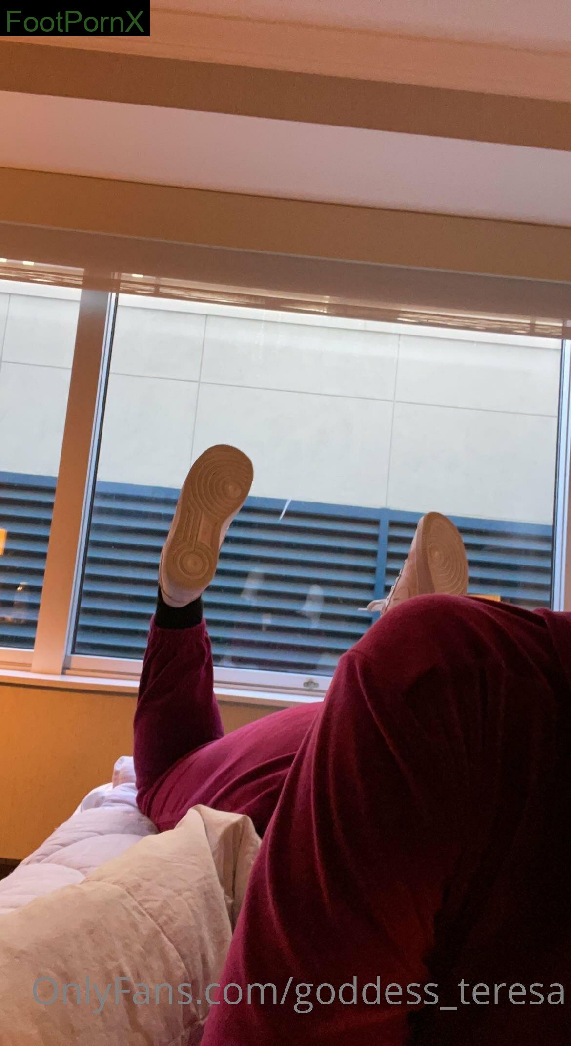 goddess_teresa feet photo 12