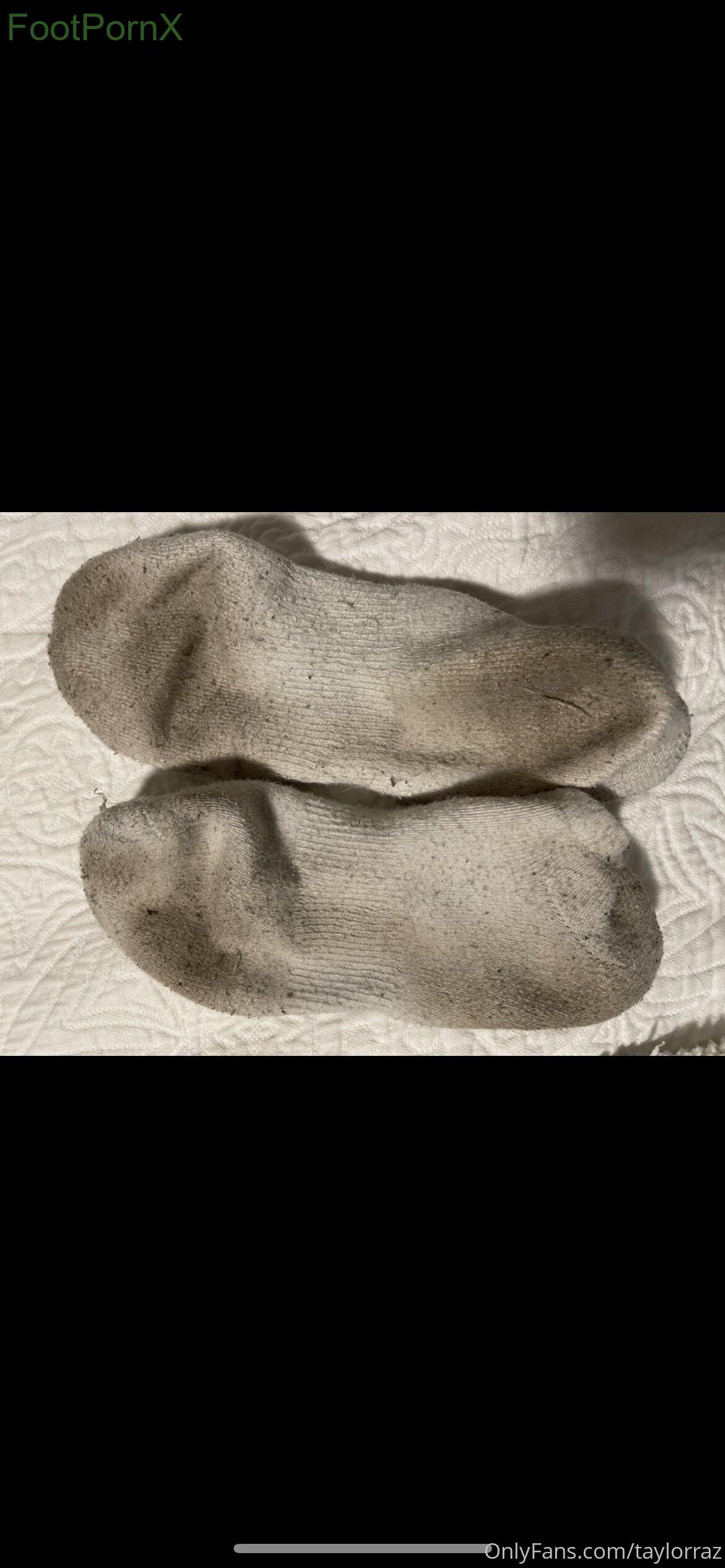 taylorraz feet photo 1