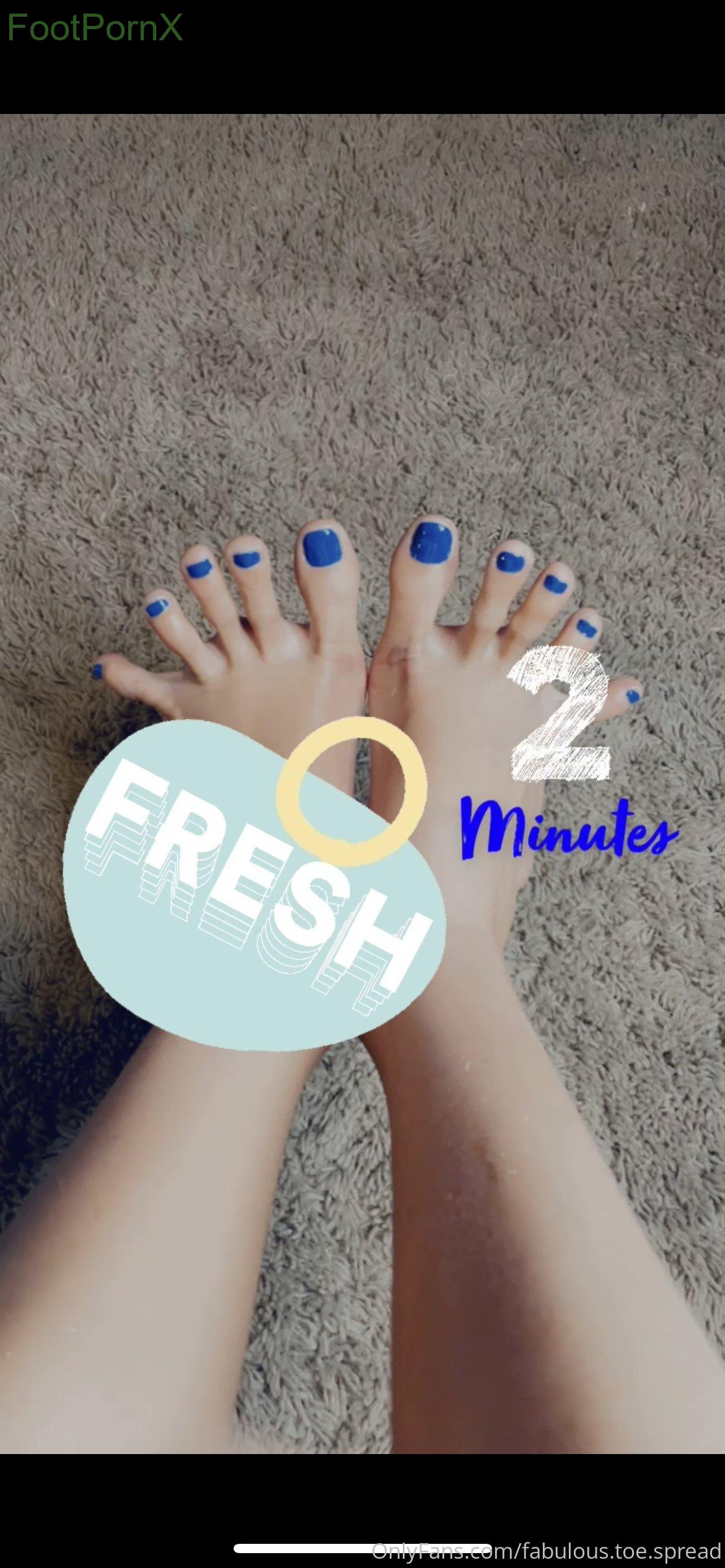 fabulous.toe.spread feet photo 23