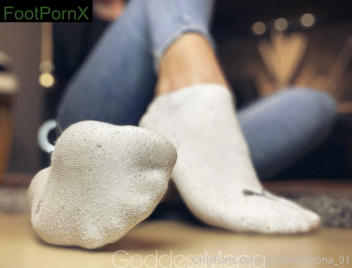 goddessmona_91 feet photo 18