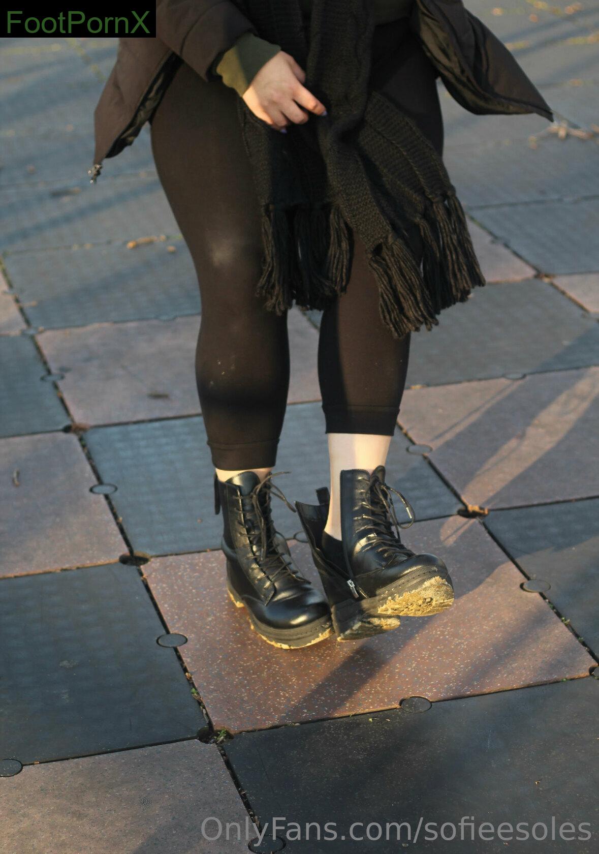 sofieesoles feet photo 24