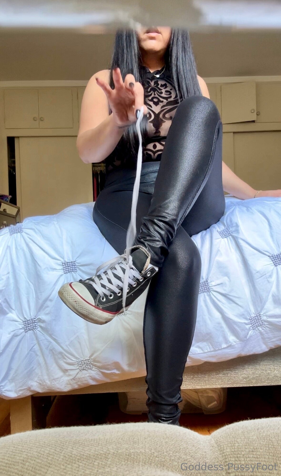 pussyfoot feet photo 13