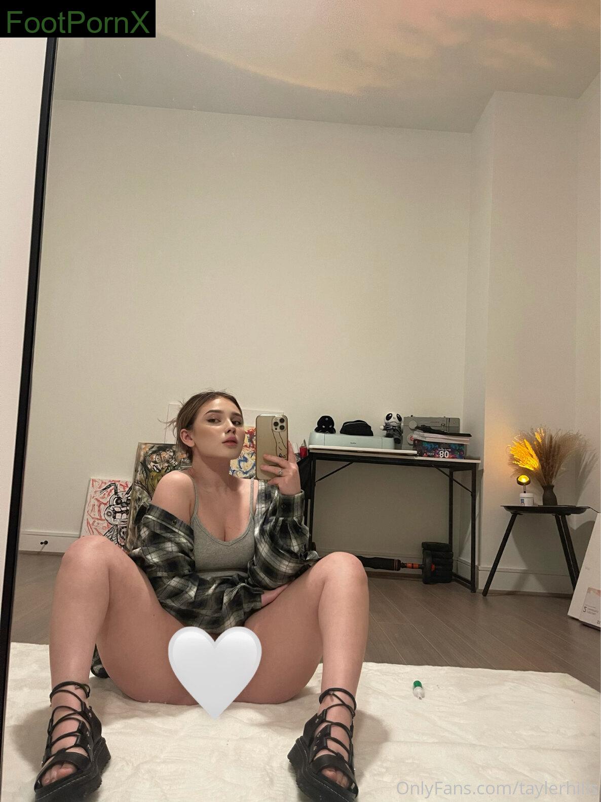 taylerhills feet photo 23