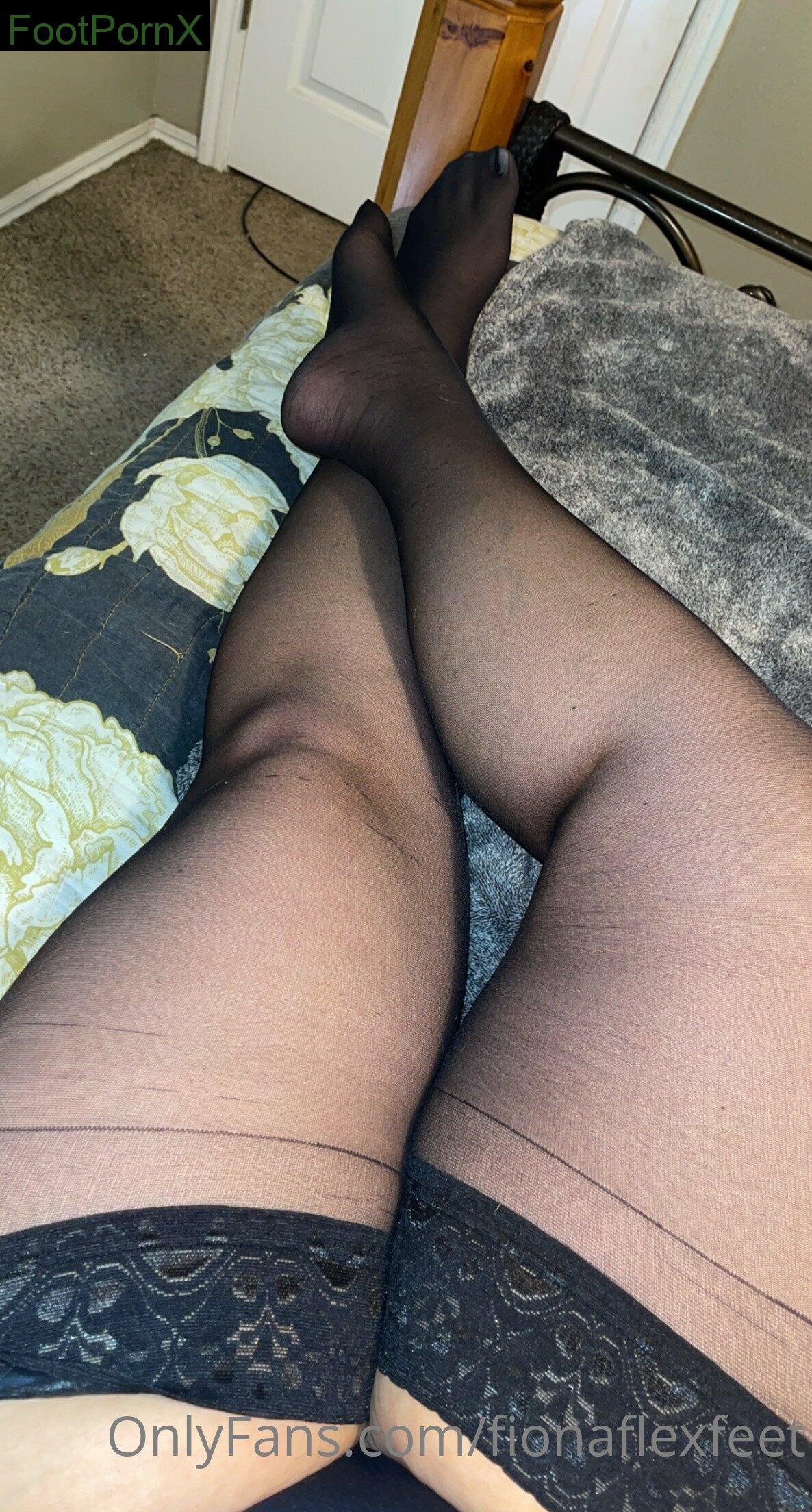 fionaflexfeet feet photo 19