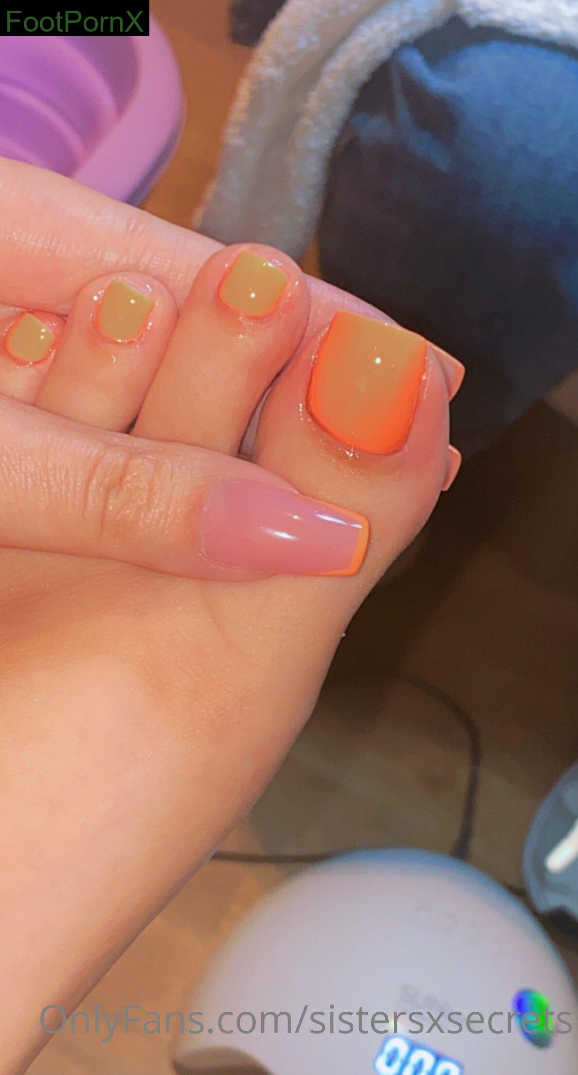 sistersxsecrets feet photo 3