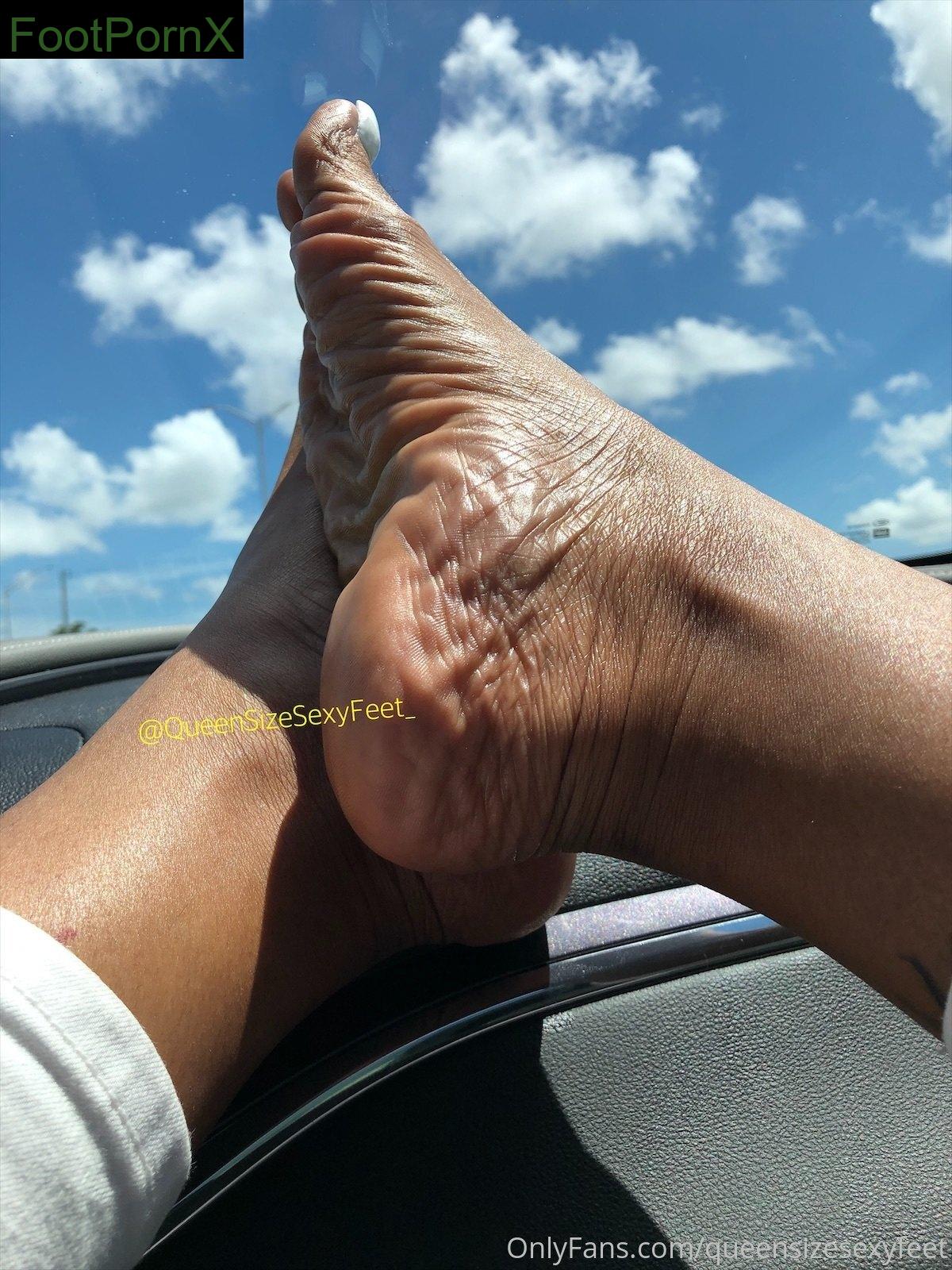queensizesexyfeet feet photo 16