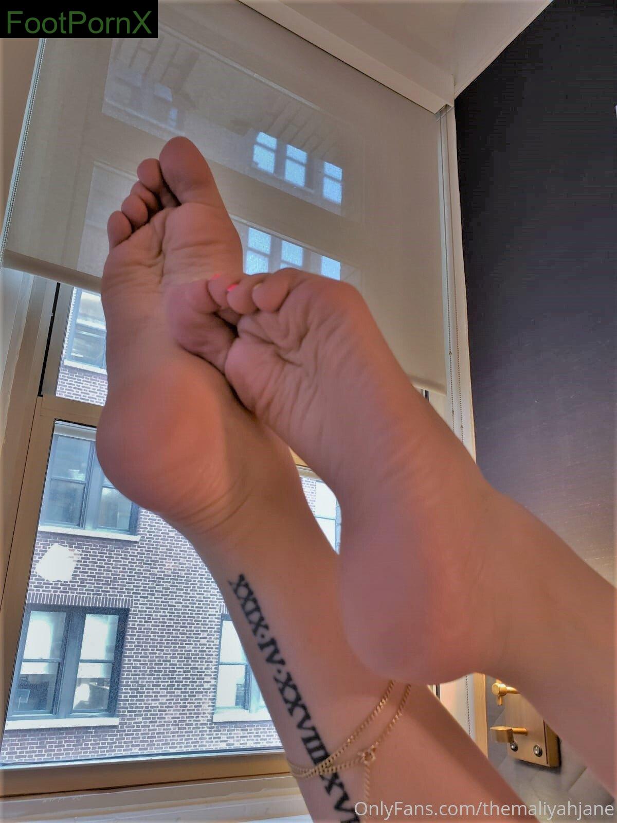 themaliyahjane feet photo 21