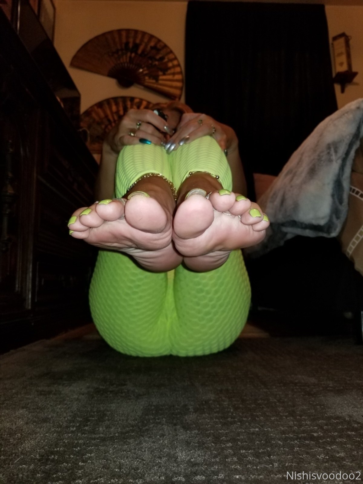 nishisvoodoo2 feet photo 20