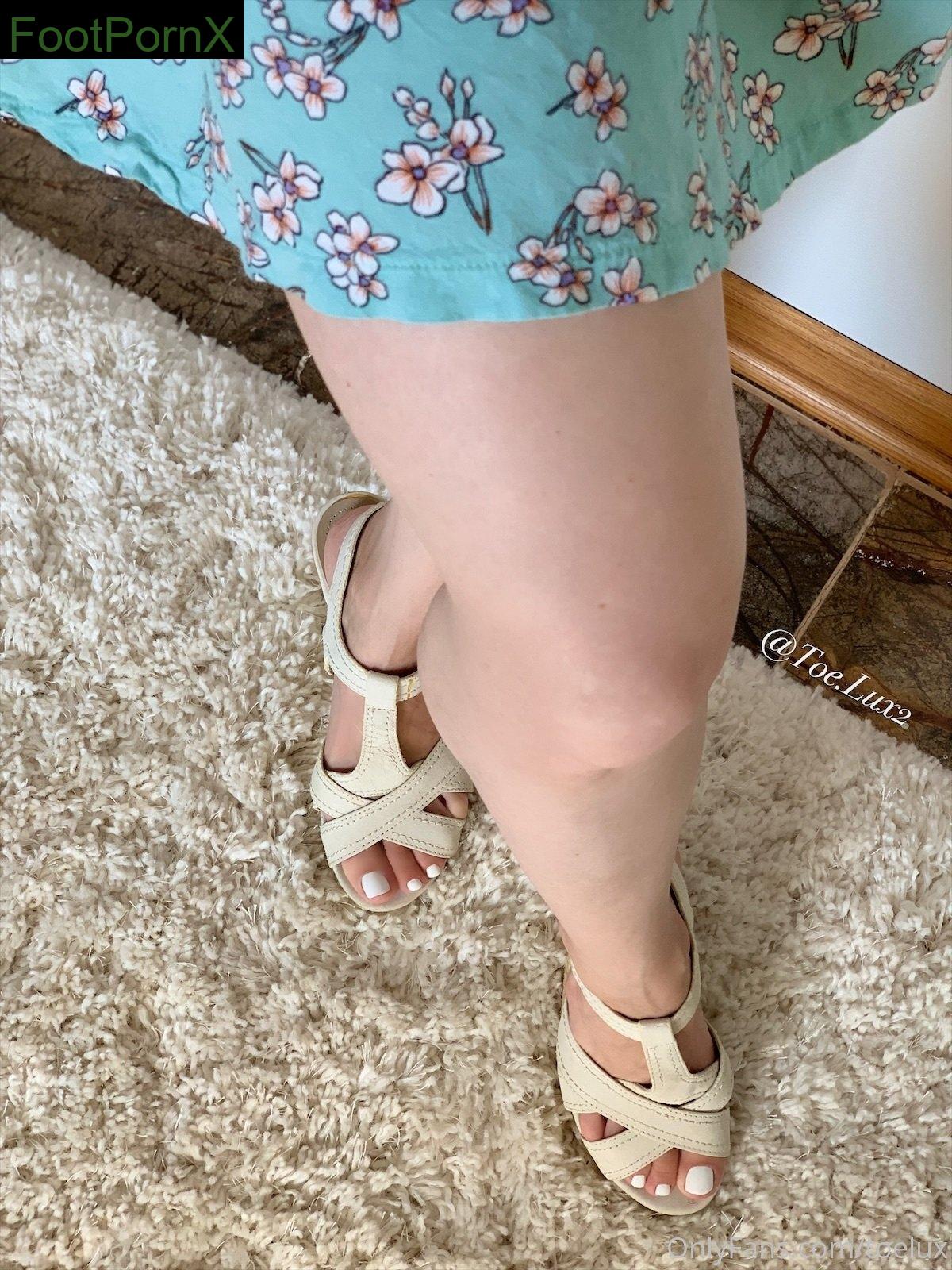 toeluxx feet photo 12