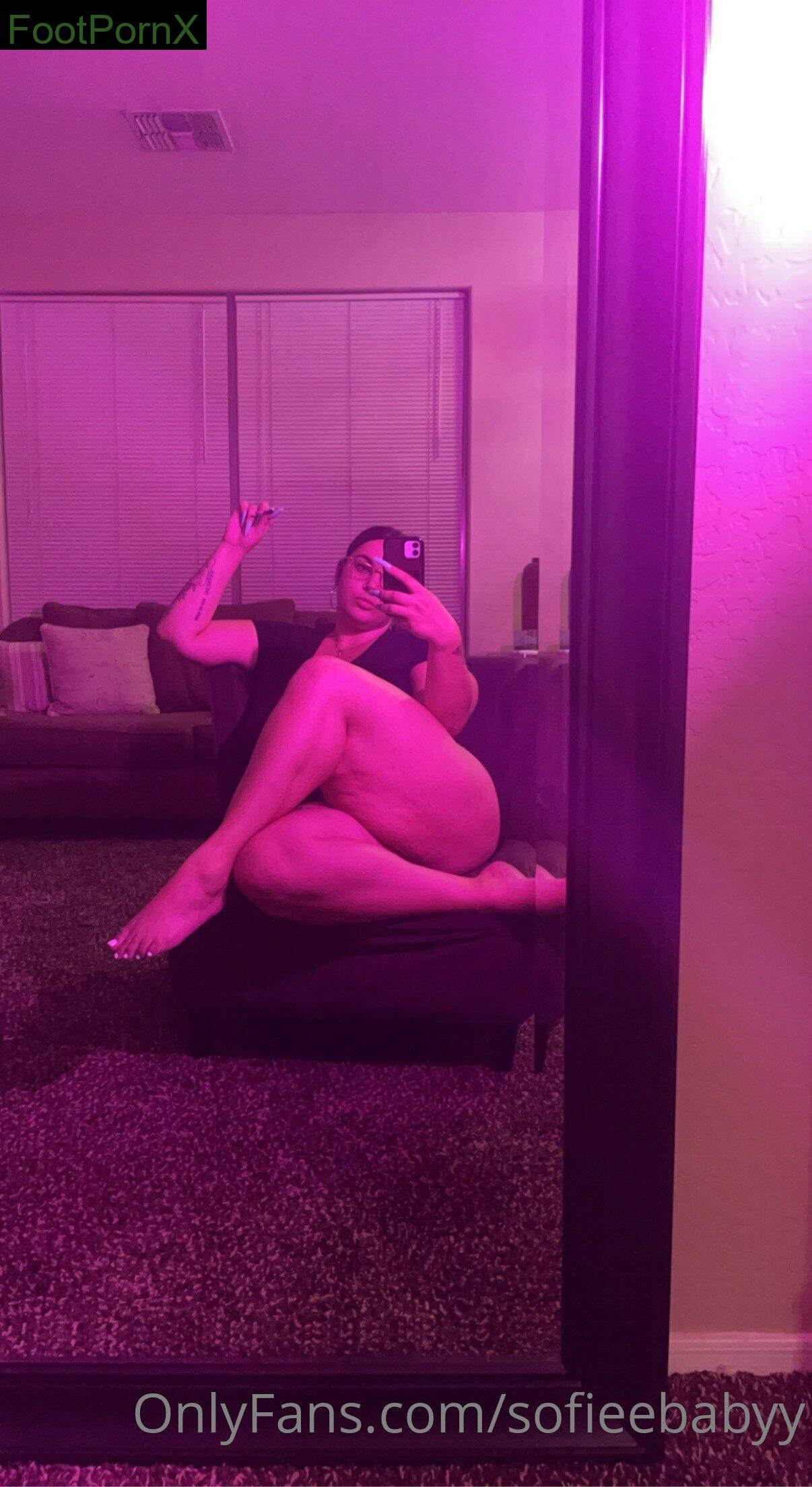 sofieebabyy feet photo 5